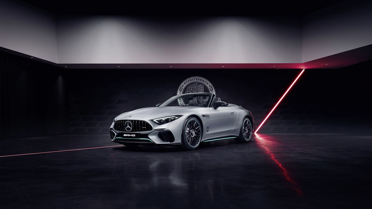 Nová edice Mercedesu SL odkazuje na formuli 1